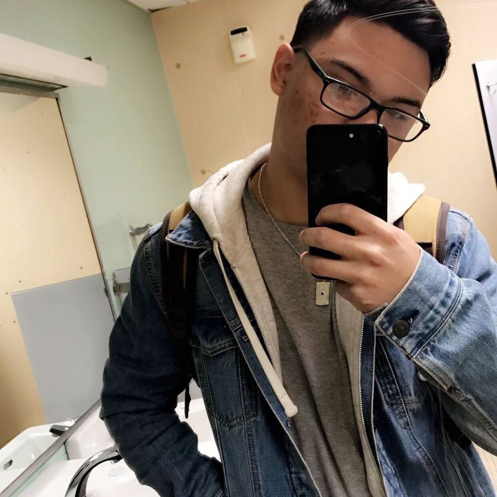 Meet your Posher, Daniel